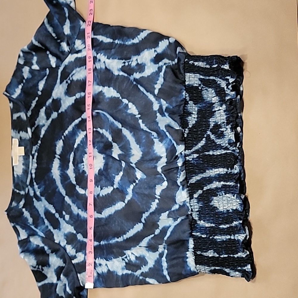 MICHAEL Michael Kors Size L True Navy & Light Blue Tie Dye Satin Blouse - Picture 7 of 13